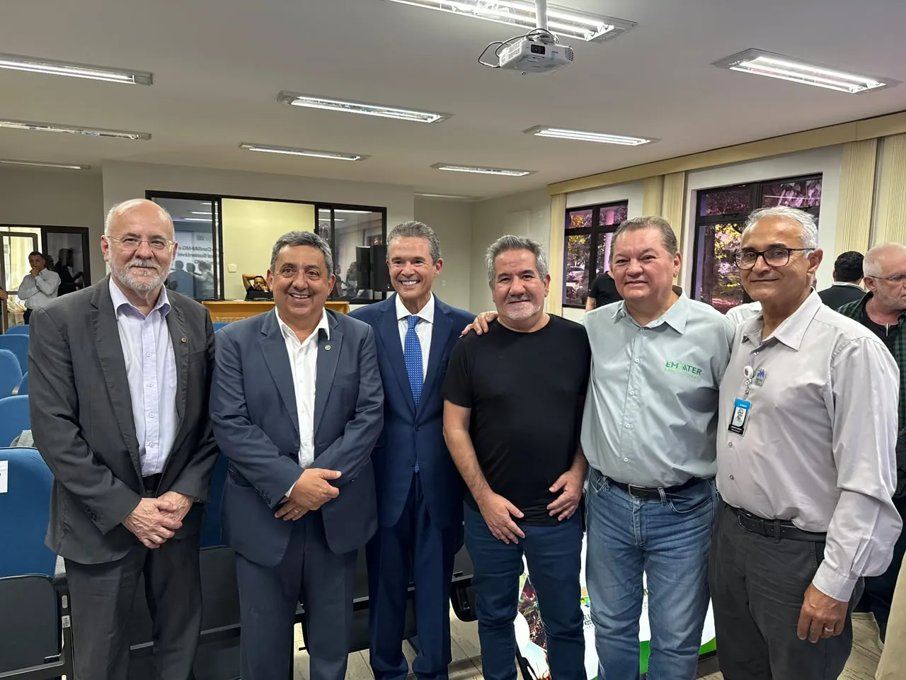 AMM participa da cerimônia de assinatura de protocolos do ConSIM-MG