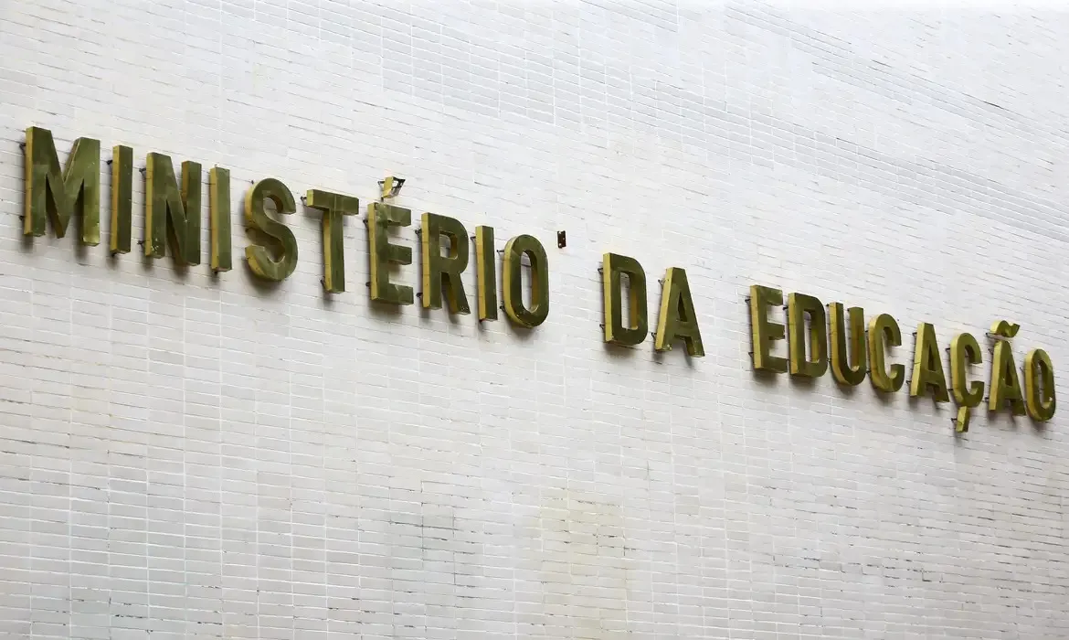 Educação: municípios devem ficar atentos aos prazos do MEC 